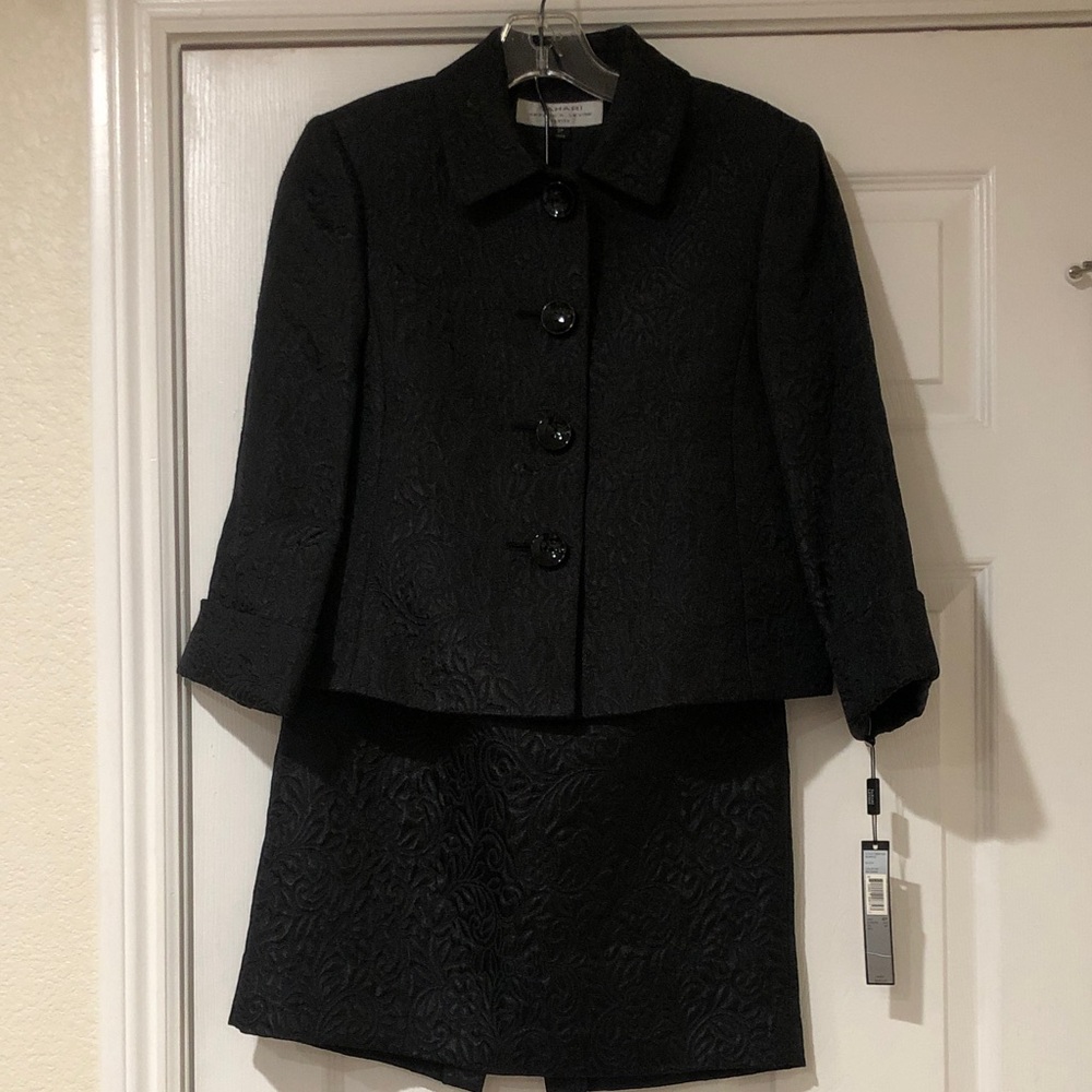 Tahari Black Textured Two-Piece Skirt Suit